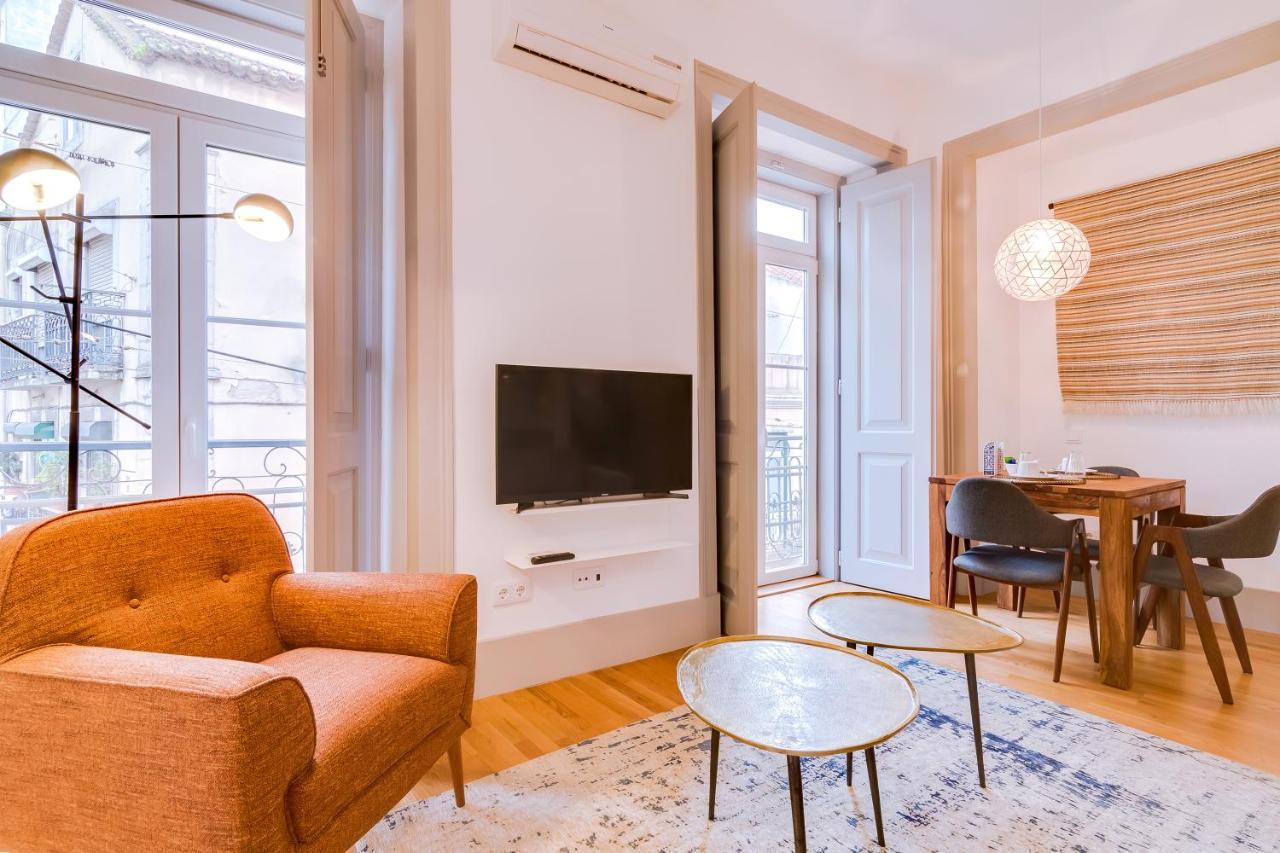 Apartment Poiais By Inside Out Lisbon