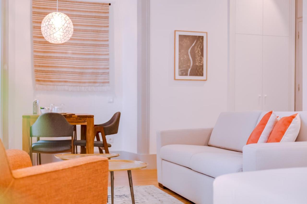 Apartment Poiais By Inside Out