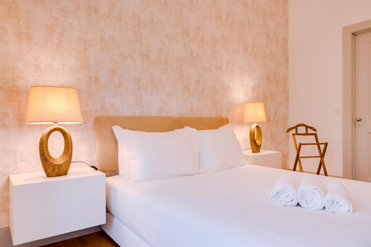 Apartment Poiais By Inside Out Lisbon