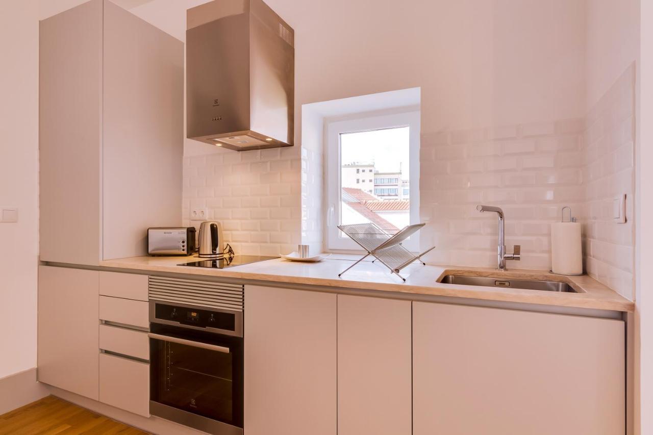 Poiais By Inside Out Apartment Lisbon