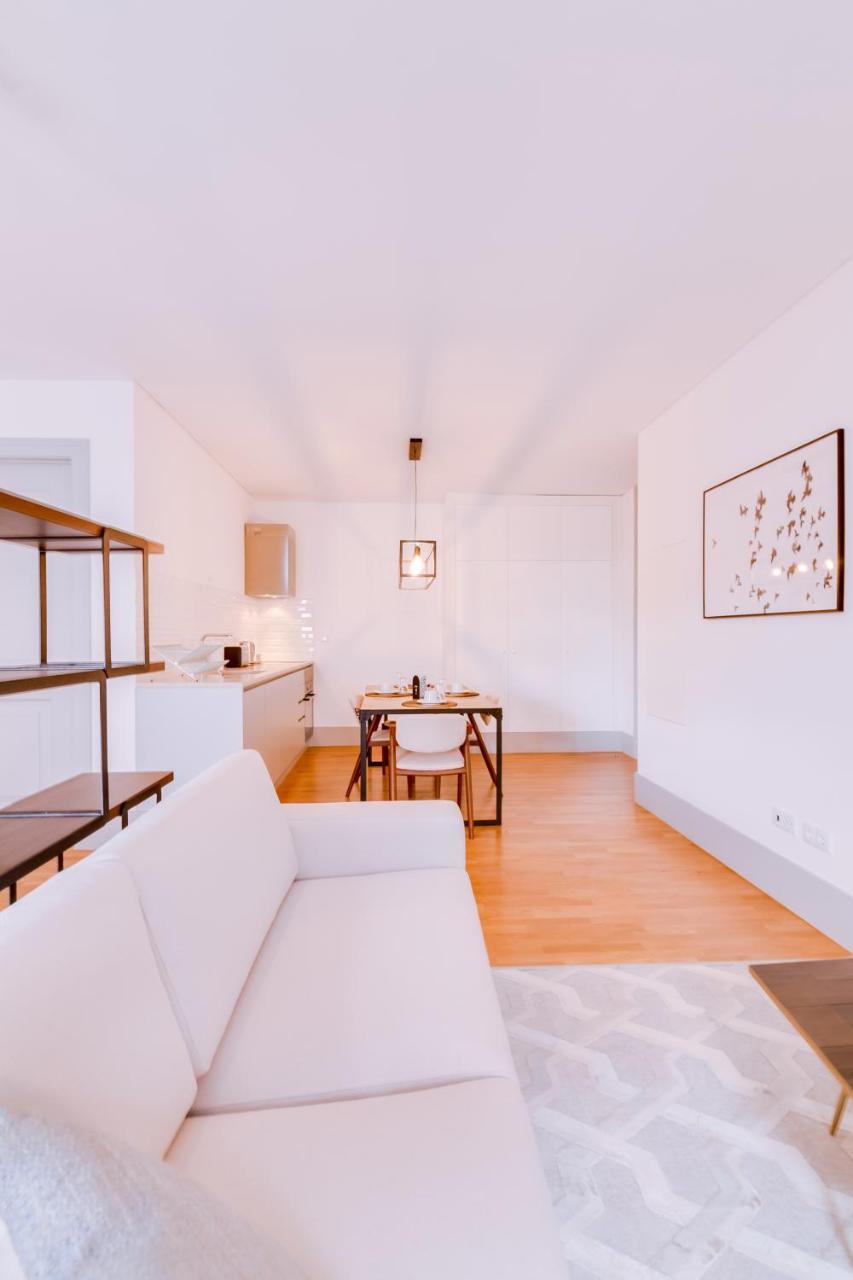 Apartment Poiais By Inside Out Lisbon